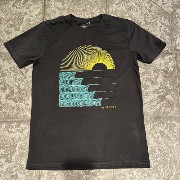 Quiksilver Other - QUICKSILVER Men's T-shirt Short Sleeve Crew Neck Surf Medium Black 100% Cotton